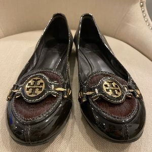 Tory Burch- black and brown animal fur flats size 7